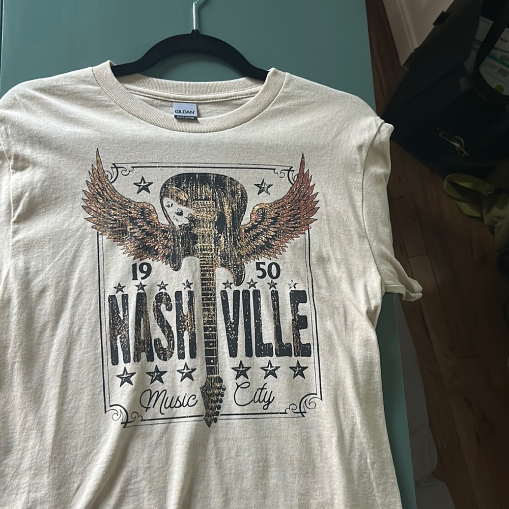 Nashville Music City TShirt - NWT